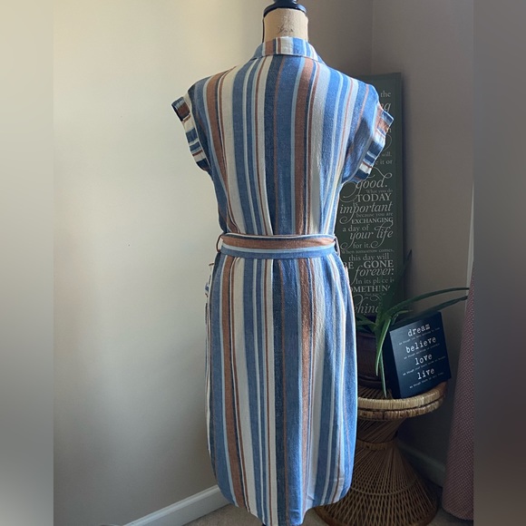 Monteau Multicolored Vertical Striped Dress - Picture 3 of 3